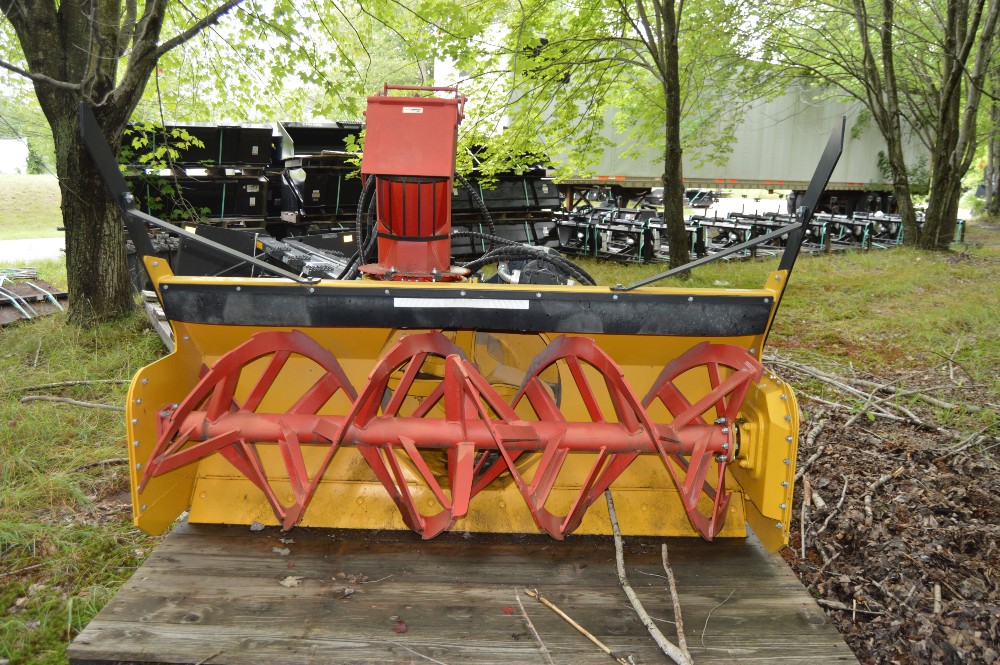 Wacker Neuson, 84" heavy duty high flow Snow Blower Material No. 5100013939 - Image 2