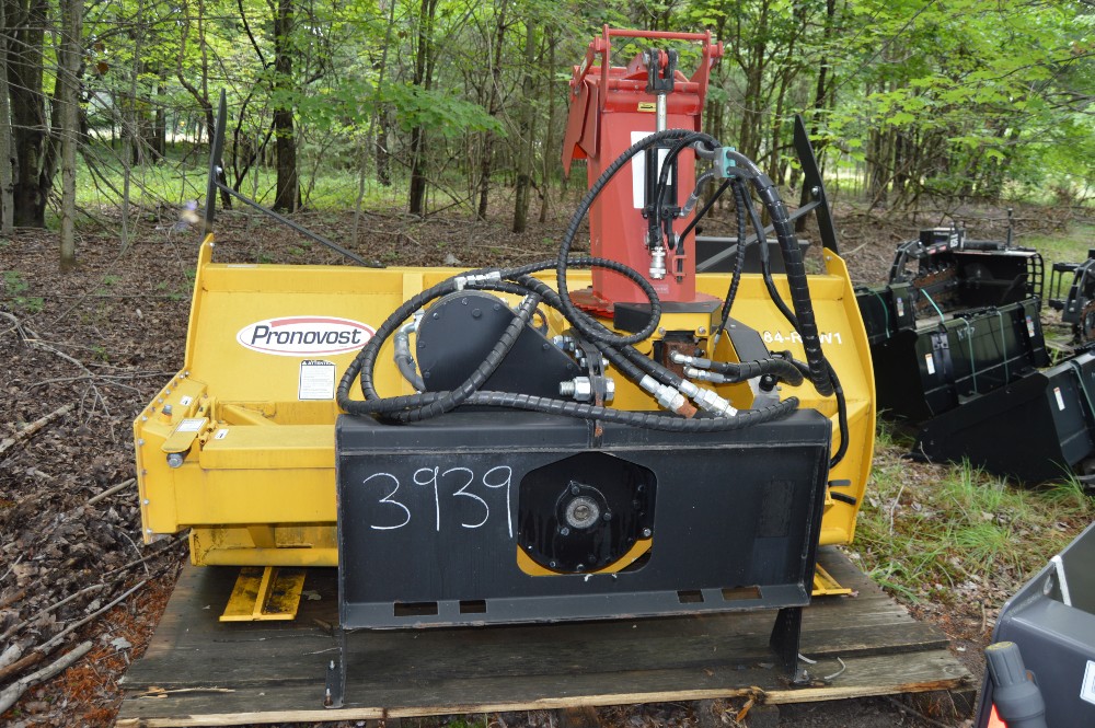 Wacker Neuson, 84" heavy duty high flow Snow Blower Material No. 5100013939 - Image 4