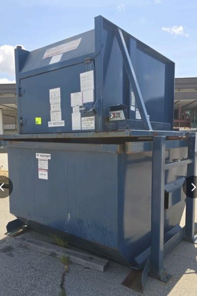 Wastequip #D-600, vertical compactor, 27" x 48" feed opening, 28300 lb. ram force, 3 HP, 16" ram stroke, 18" - Image 2