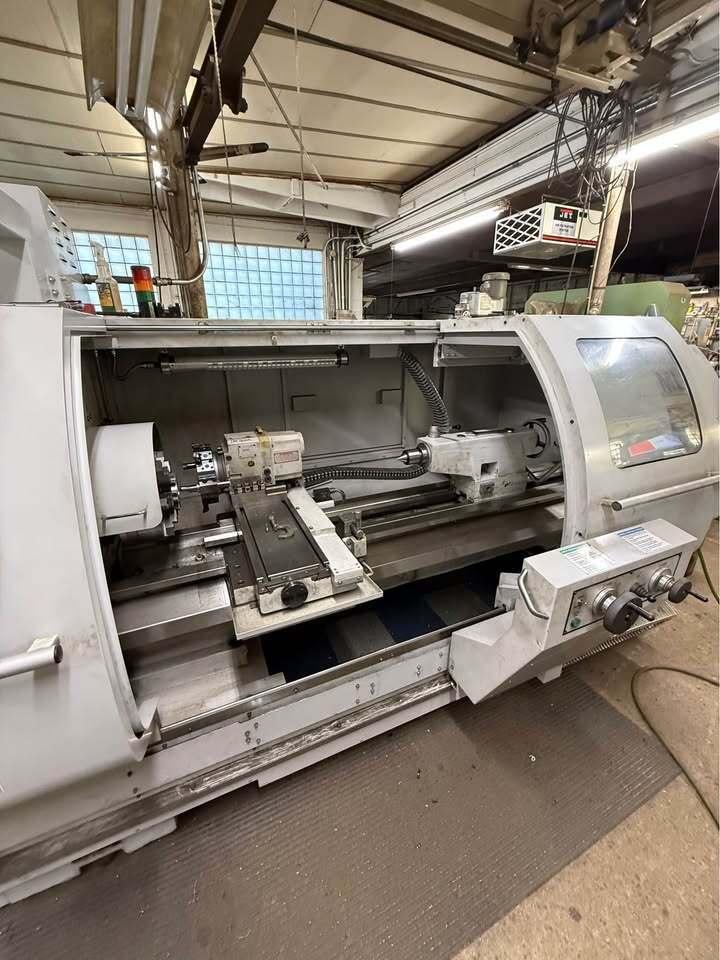 Milltronics #ML-18, CNC Lathe, 18.7" swing, 60" machining length, 2.5" bar, 15 HP, 2600 RPM, tailstock - Image 3