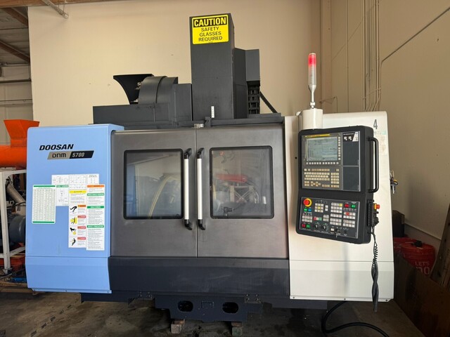 Daewoo Doosan #DNM-5700, 3-Axis CNC Vertical Machining Center, 41" X, 22" Y, 20" Z, 12000 RPM, CAT 40, 30 - Image 4