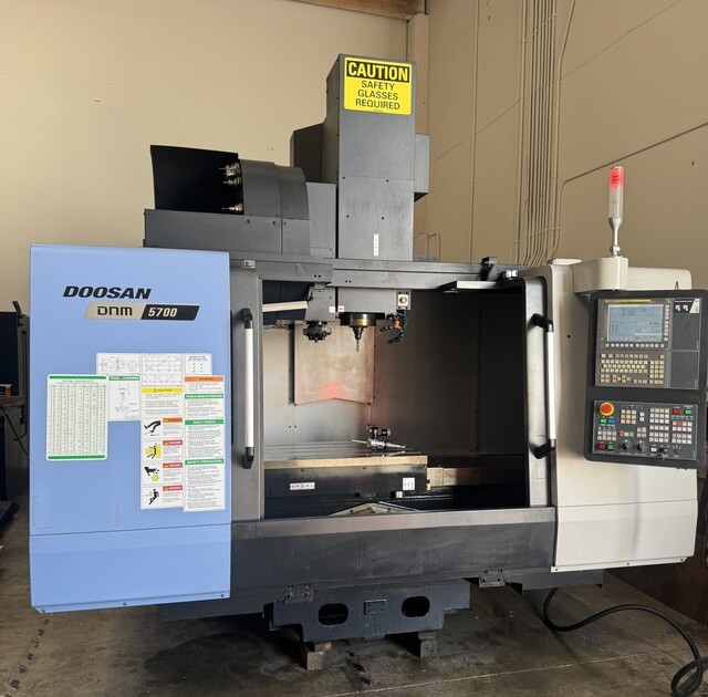 Daewoo Doosan #DNM-5700, 3-Axis CNC Vertical Machining Center, 41" X, 22" Y, 20" Z, 12000 RPM, CAT 40, 30 - Image 6