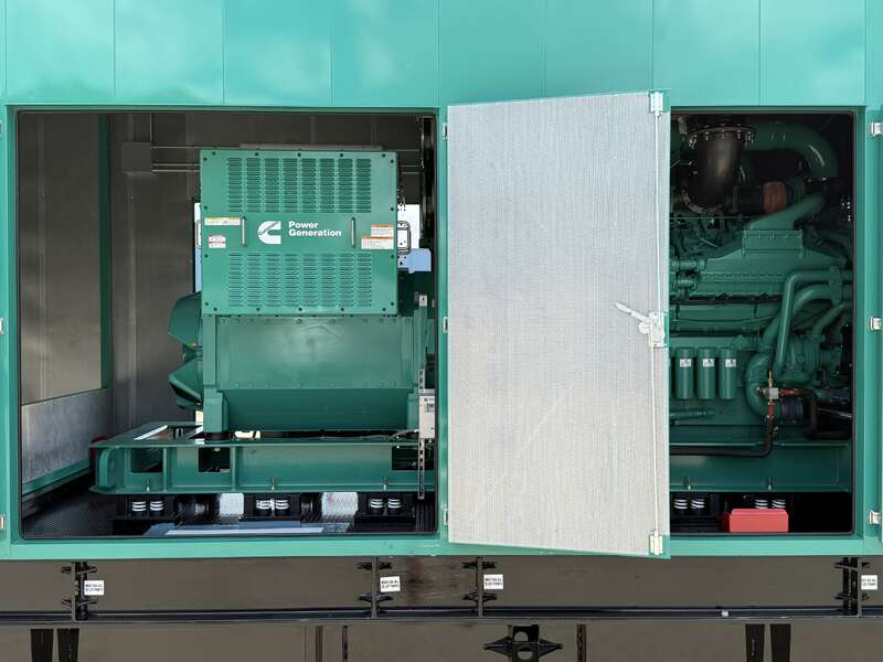 2500 KW Cummins #DQKAN, diesel generator set, 277/480 Volts, 3640 HP @ 1800 RPM, QSK60-G19 NR2 engine, EPA - Image 4