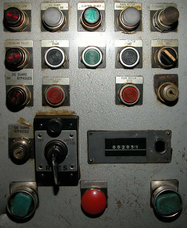 60 Ton, Niagara #E60, 6" stroke, 18" Shut Height, air clutch, good condition, s/n #51184 - Image 7
