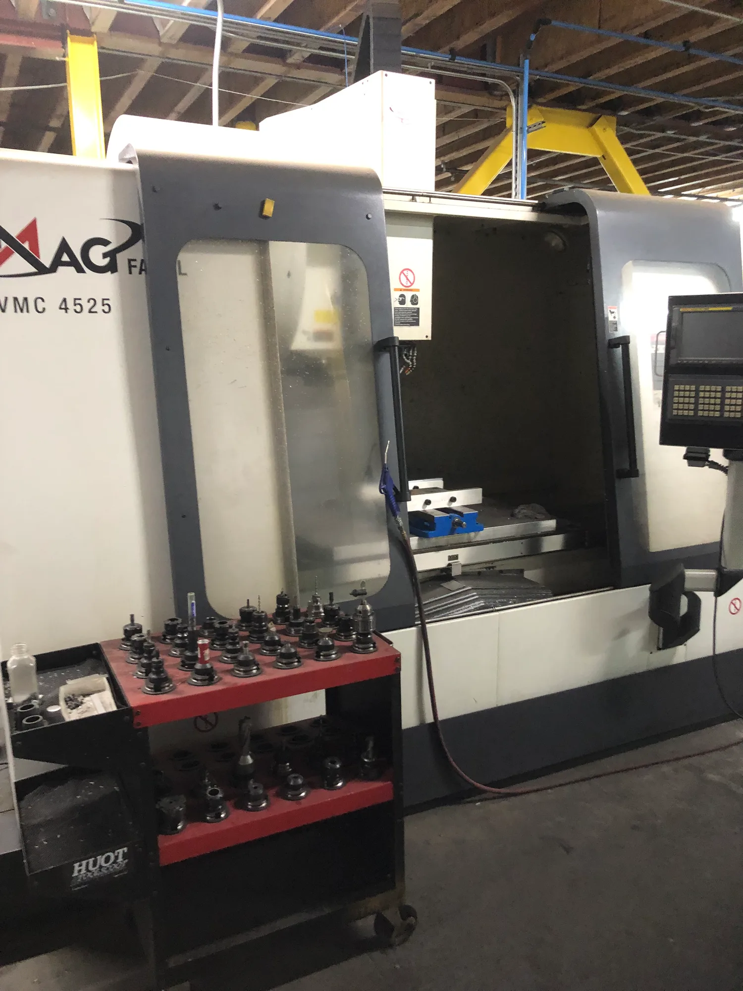 Fadal #VMC-4525D-3HT, CNC Vertical Machining Center, 45" X, 25" Y, 24" Z, 30 HP, 10,000 RPM, CAT 40, 24 - Image 2