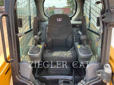 Cat 236D, Skid Steer Loader, 1237 hours, S/N: BGZ01881, 2015 - Image 8