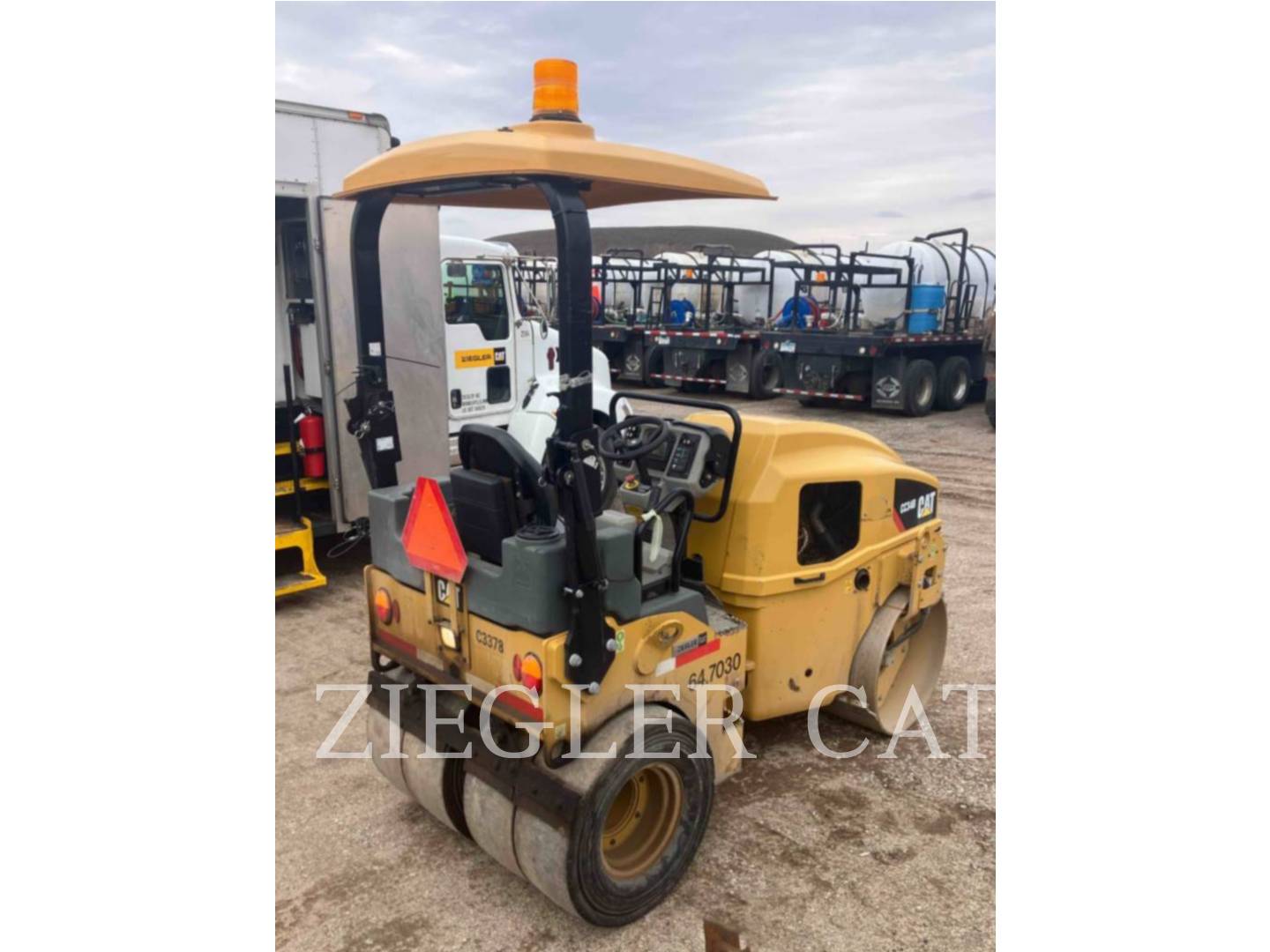 Caterpillar CC34B, Compactor, 1035 hours, S/N: CC300298, 2019 - Image 3