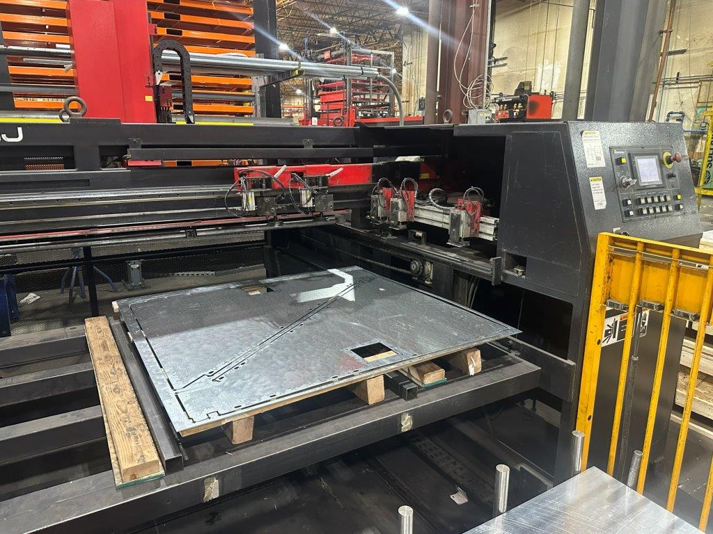22 Ton, Amada #EM-2510NT, servo driven turret punch, 50" x 196" sheet, 2006 - Image 8