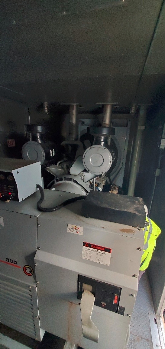 800 KW Spectrum, standby diesel generator set, 277/480 Volts, 3-phase, 1232 HP Detroit Diesel 16V92 engine - Image 4