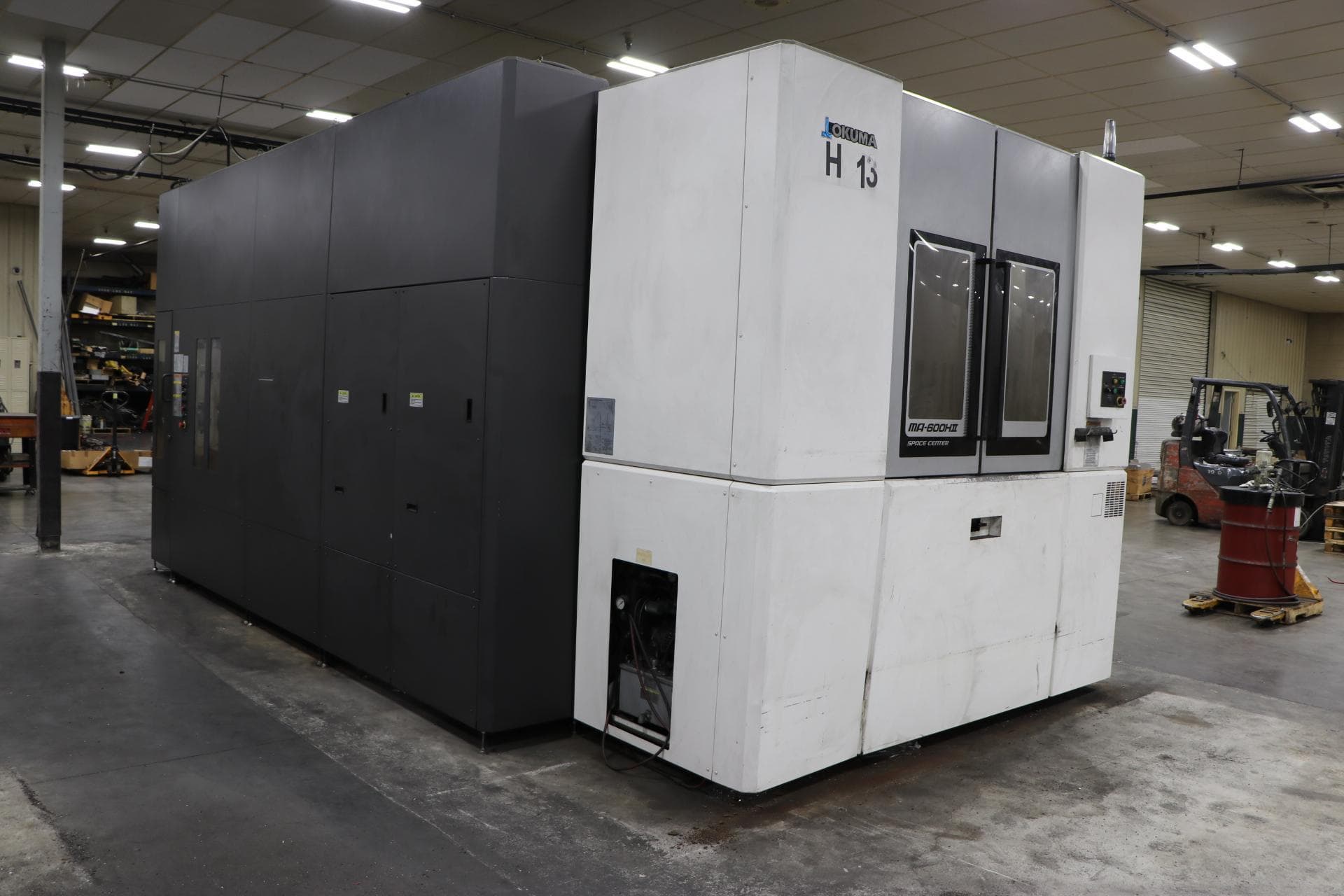 Okuma #MA-600H, Horizontal Machining Center, 60 automatic tool changer, 41.3" X, 35.4" Y, 38.5" Z, 6000 RPM - Image 5