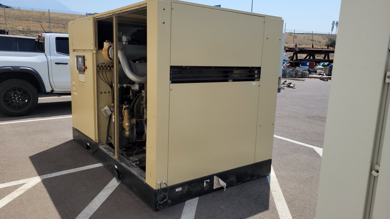 855 CFM, 125 PSI, Ingersoll-Rand #Sierra-H200W, Oil-Free Rotary Screw Air Compressor, 201 HP, 460 V., 2015 - Image 8