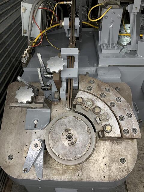 .050"-.375" Roll-Max #5NF, Planetary Thread Roller, 3" thread length, 1500 PPM, 42" vibratory bowl, 1996 - Image 7