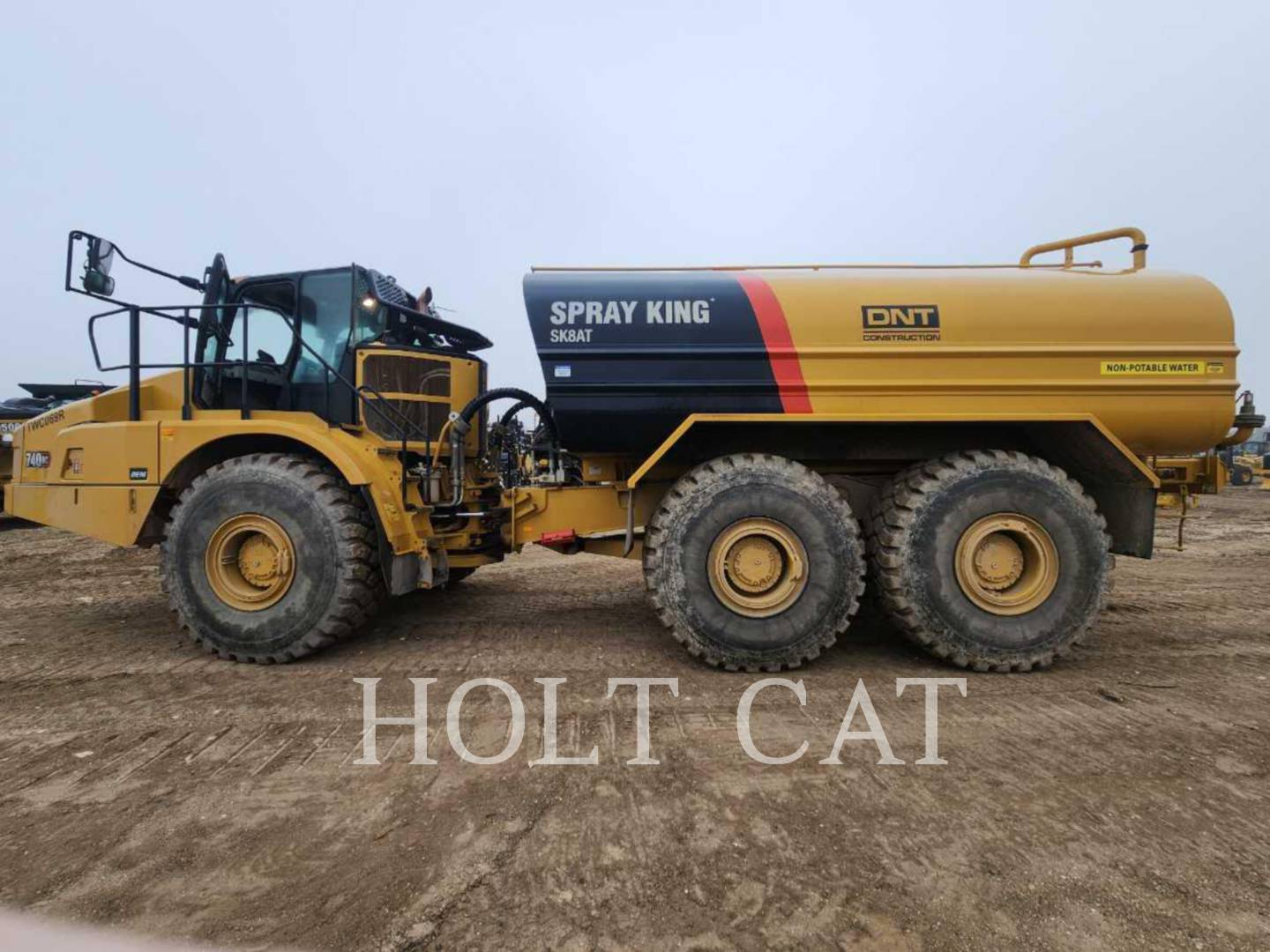Caterpillar W00 740, Water Truck, 3969 hours, S/N: 3T805406, 2022 - Image 1
