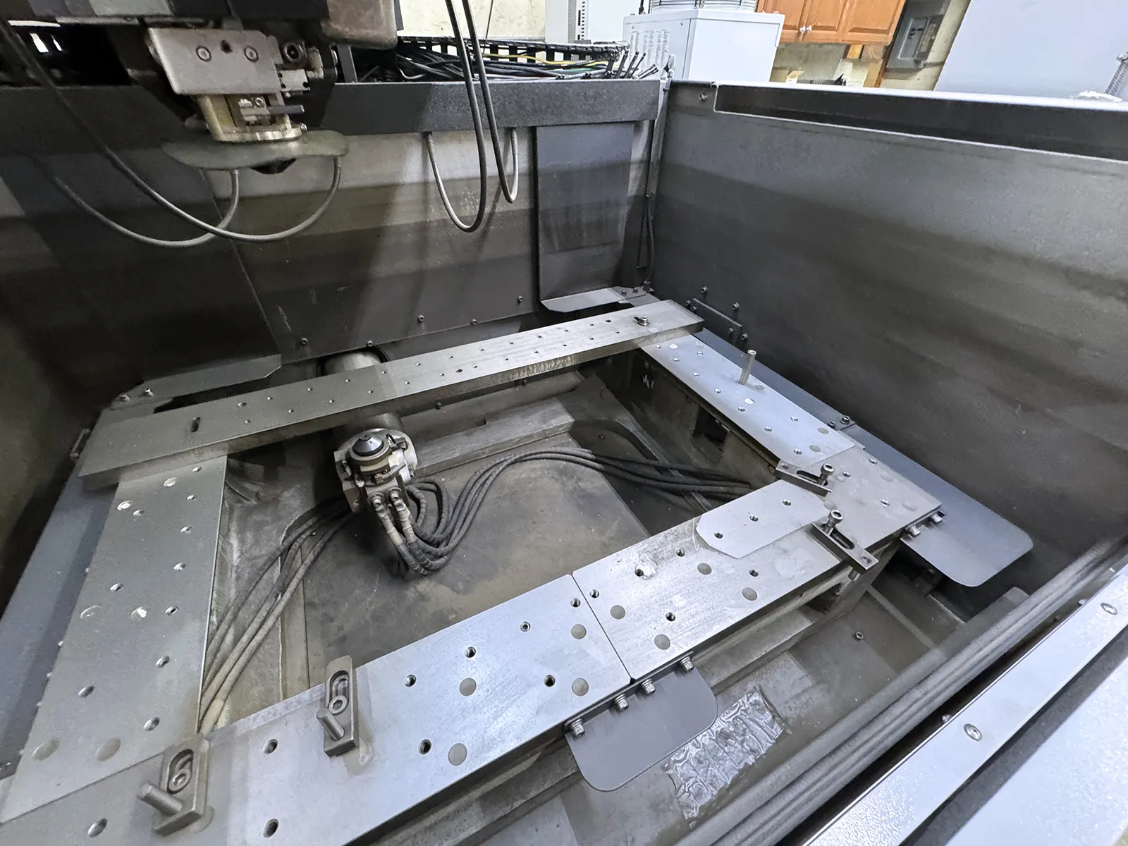 Mitsubishi #MV2400S, Advance Type 2, wire Electrical Discharge Machine, 4-Axis, 23.6" X, 15.7" Y, 11.8" Z - Image 8