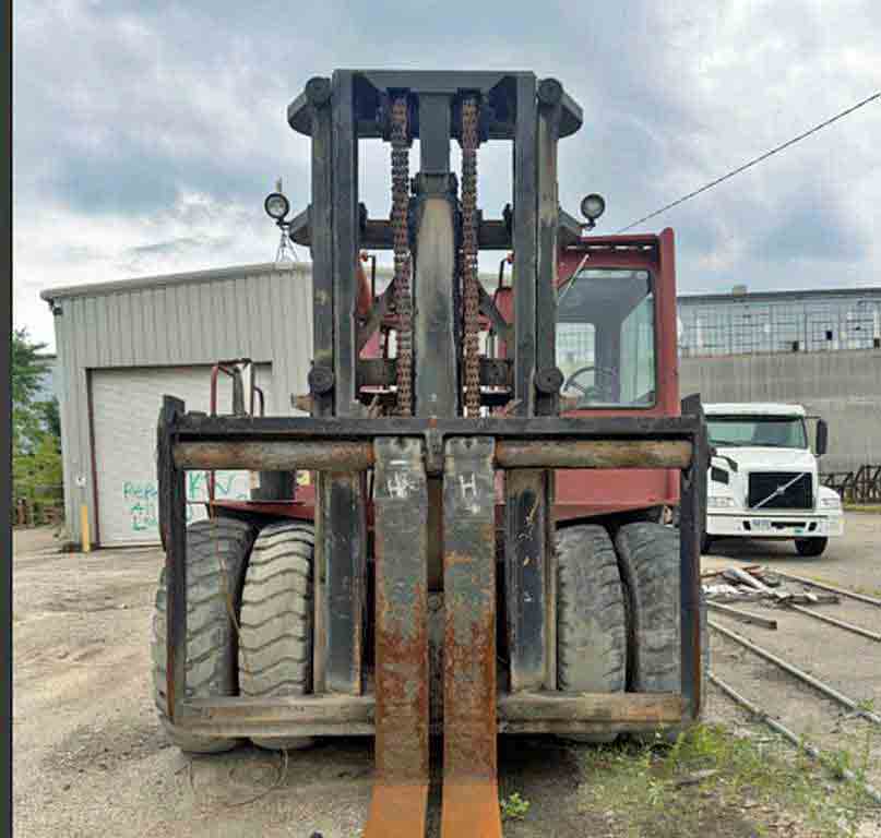 52000 lb. Taylor #Y-52-WOS, forklift truck, pneumatic tires, Detroit Diesel engine, 2-stage mast - Image 4