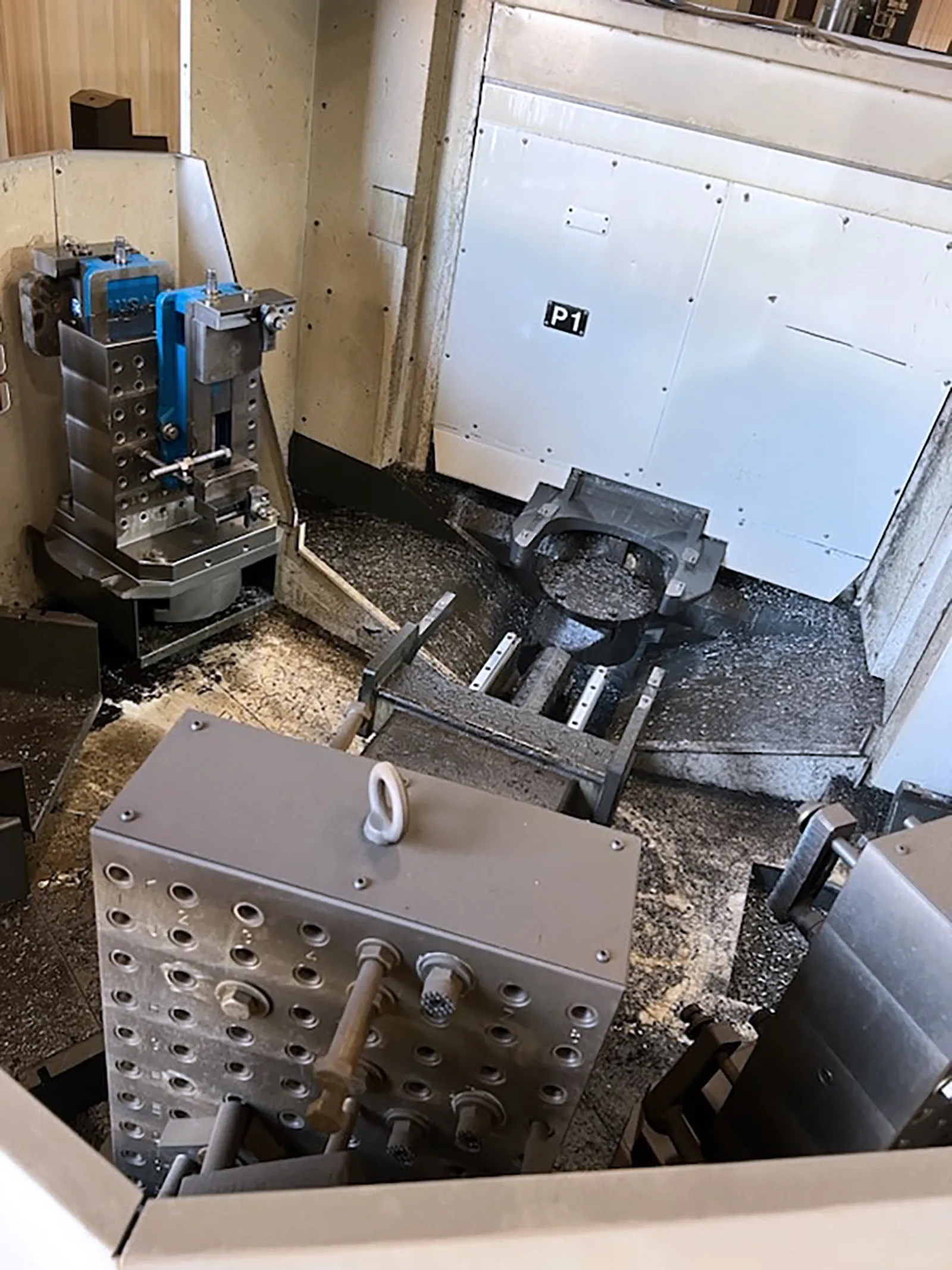 Haas #EC-400, CNC horizontal machining center, 50 automatic tool changer, 22" X, 25" Y, 22" Z, 15000 RPM - Image 2