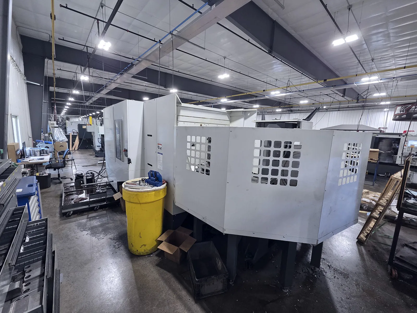 Haas #EC-400, CNC horizontal machining center, 50 automatic tool changer, 22" X, 25" Y, 22" Z, 15000 RPM - Image 7