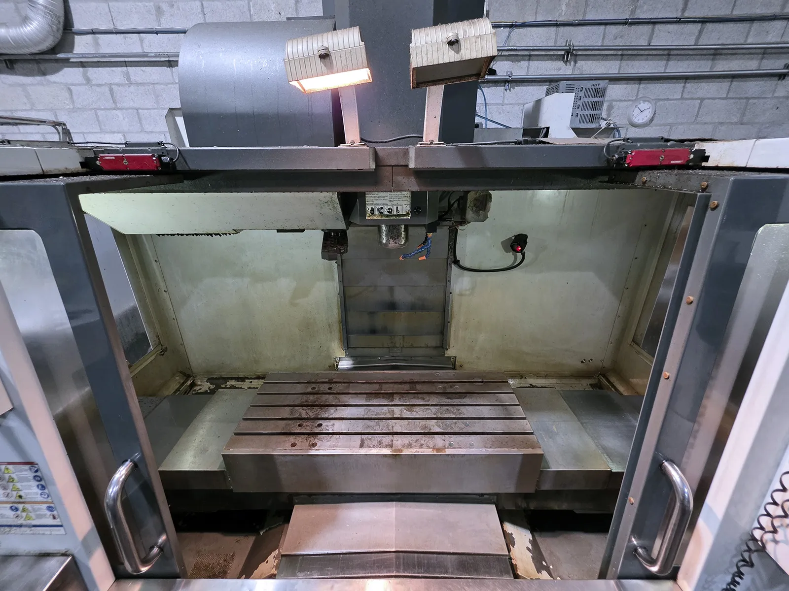 Haas #VF-3SS, CNC vertical machining center, 30 side mount tool changer, 40" X, 20" Y, 25" Z, 12000 RPM, 30 - Image 5