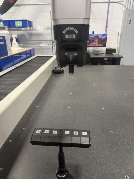 LK #G90C, coordinate measuring machine, 31.49" X, 27.55" Y, 23.22" Z, Renishaw PH20 5-Axis probe w/ scanning - Image 3
