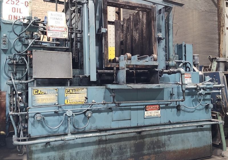 36" width x 72" D x 36" H Surface Combustion, IQ furnace w/ top cool, 1850°F, natural gas, 480 V., 3-phase - Image 1