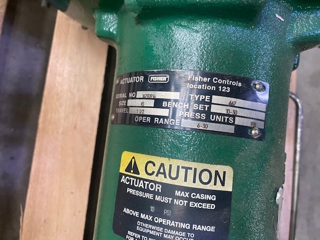 Fisher #667, Control Valve, Size 45 actuator, 10-30 bench set, 1-1/2" travel, 6-30 psi operating range - Image 2
