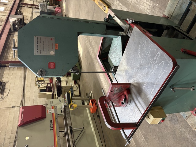 10" x 12" ER Maier #KM1012, Vertical Roll-In Band Saw, 18" x 30" table, 9'10"-10' 2" blade length, 1/4"-3/4" - Image 4