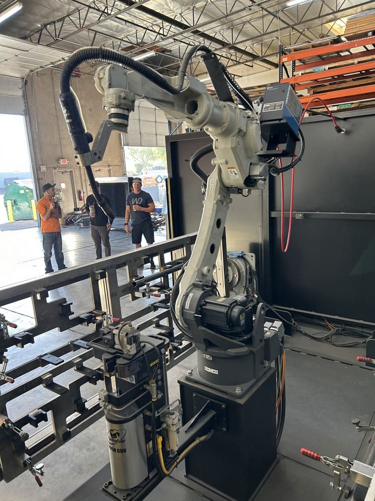 Panasonic PerformArc PA-1100SS, Robotic Welding Cell, 1,100 lb. payload per side, 120" head to tail, 44" - Image 4