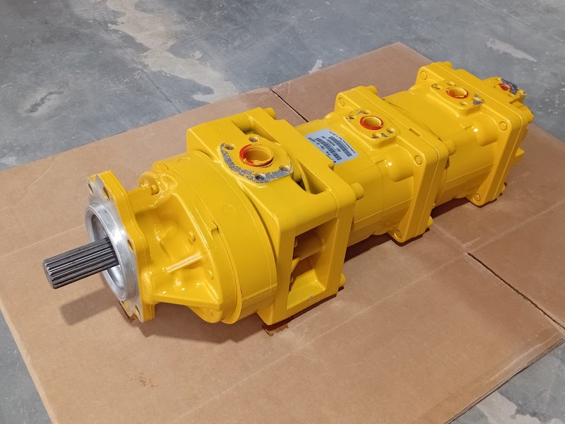 Komatsu #R705-58-45030, Hydraulic Pump Assembly, 38" L x 10" width x 8" H, NEW - Image 3