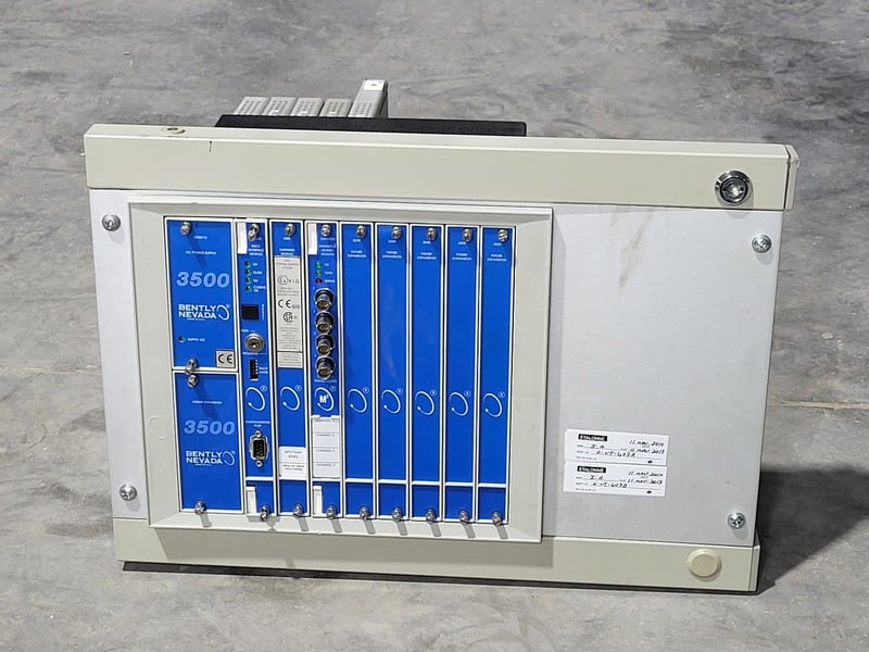 Bently Nevada #3500, Machinery Monitoring System, 3500/15 AC power supply, 3500/20 rack interface module - Image 1