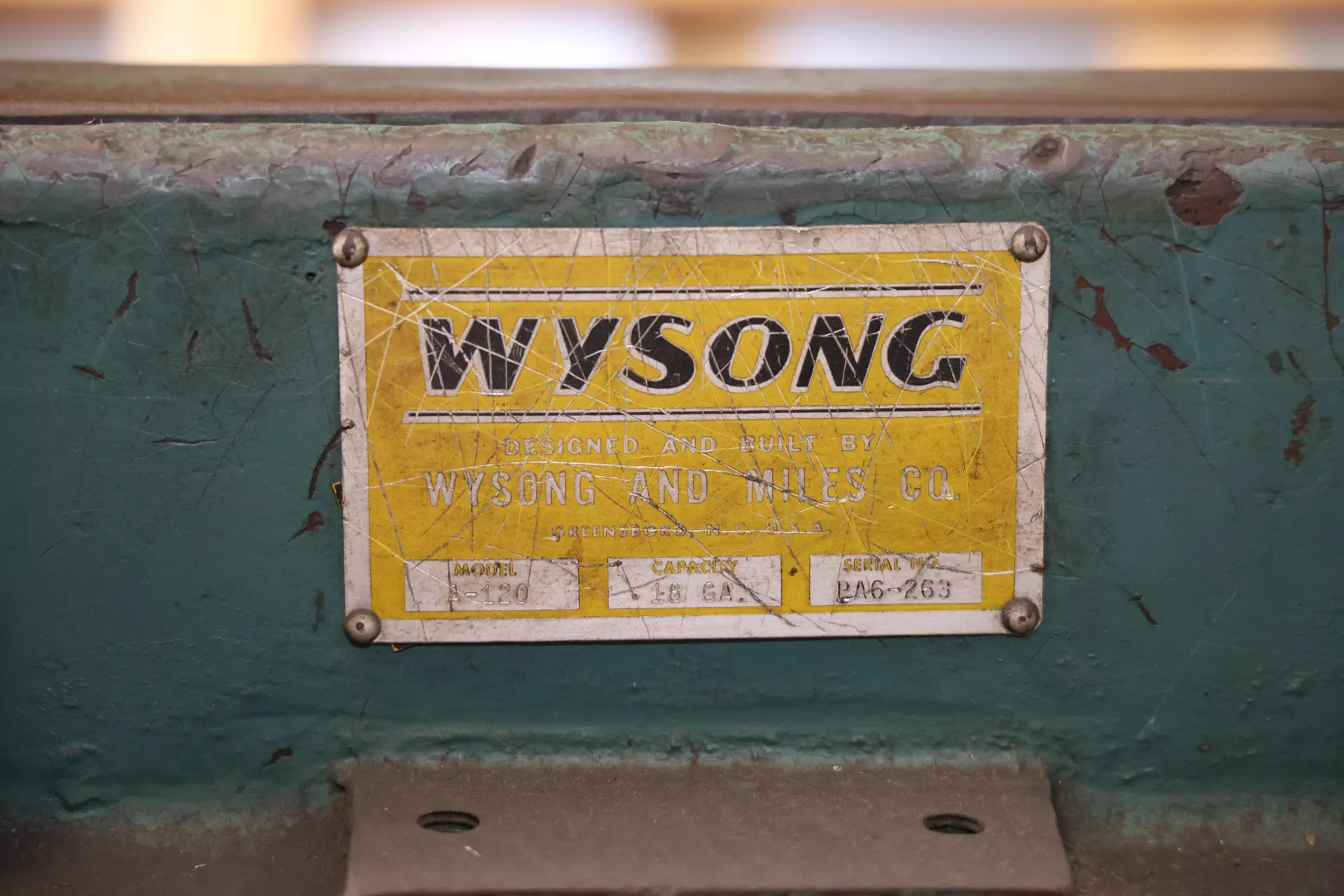 16 gauge x 10' Wysong #A-120, air shear, 7-1/2' squaring arm, back gauge, (2) 26" front support arms, 1978 - Image 4