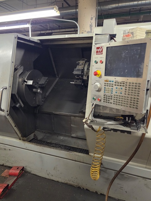 Haas #SL-40BB, CNC Lathe, 34" swing, 25.5" turning diameter, 44" machining length, 24" chuck, 6.5" bar, 55 - Image 2