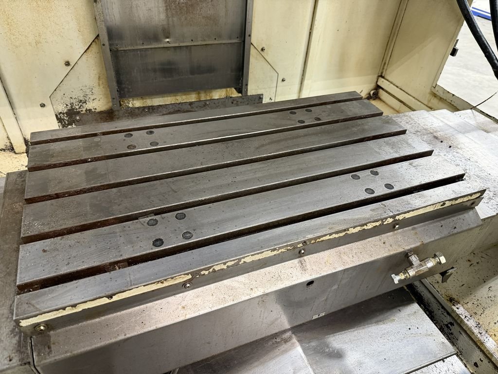 Litz Hitech #CV-800, CNC vertical machining center, Fanuc 0iMC, 31.5" X, 19.7" Y, 21.3" Z, 8000 RPM, 24 - Image 9