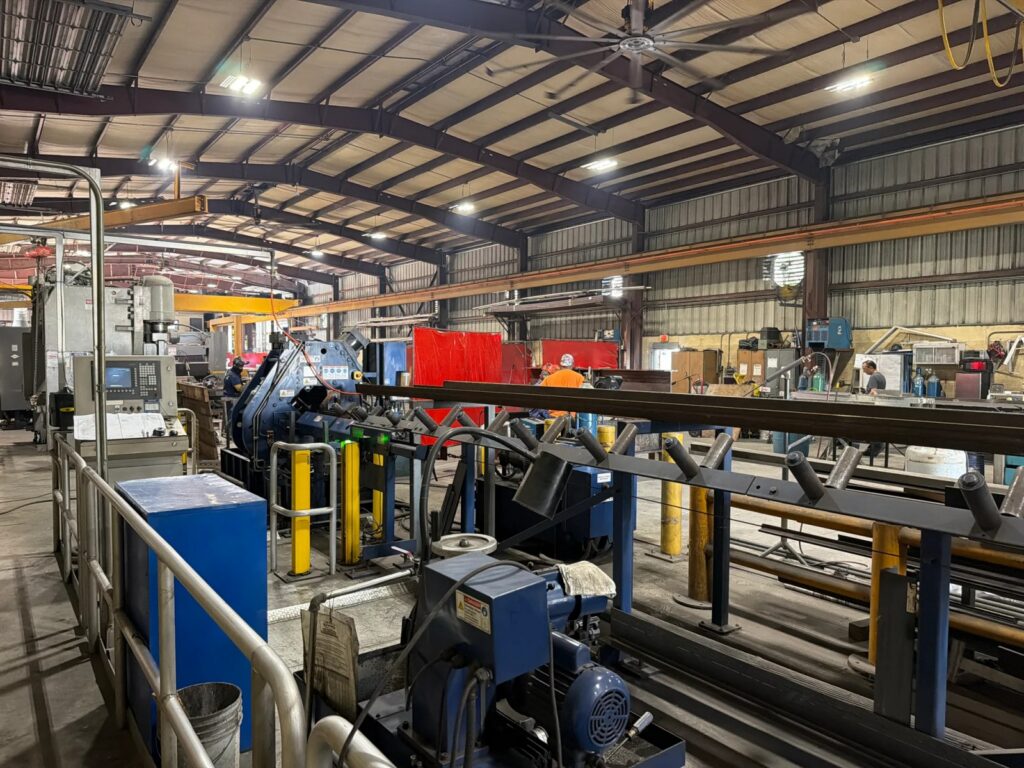 Peddinghaus #Ocean-Clipper-APDS-613/1B, CNC angle line, 6" x 6" x 5/8", 75 ton punch, 100 ton shear, Siemens - Image 2