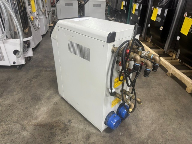 6 KW Frigel #RCM40/6SP, chiller & temperature controller, 2.5 ton, 1.5 HP pump, 20 GPM @ 40 psi, 460 V. - Image 2