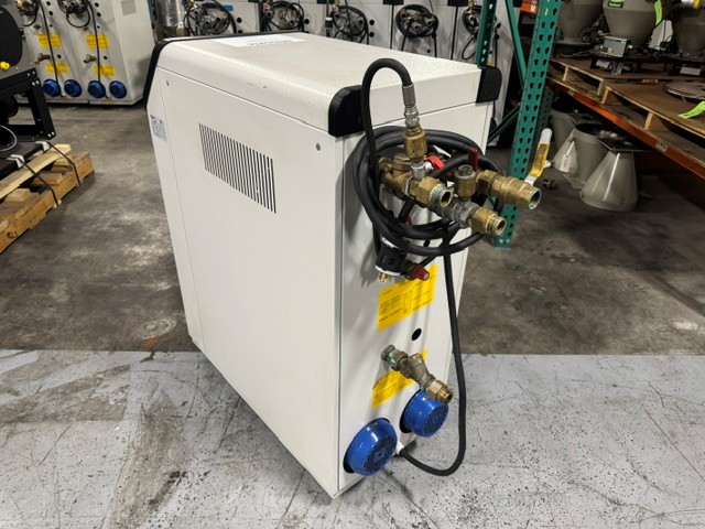 6 KW Frigel #RCM40/6SPS, chiller & temperature controller, 2.5 ton, 1.5 HP pump, 20 GPM @ 40 psi, 460 V. - Image 2