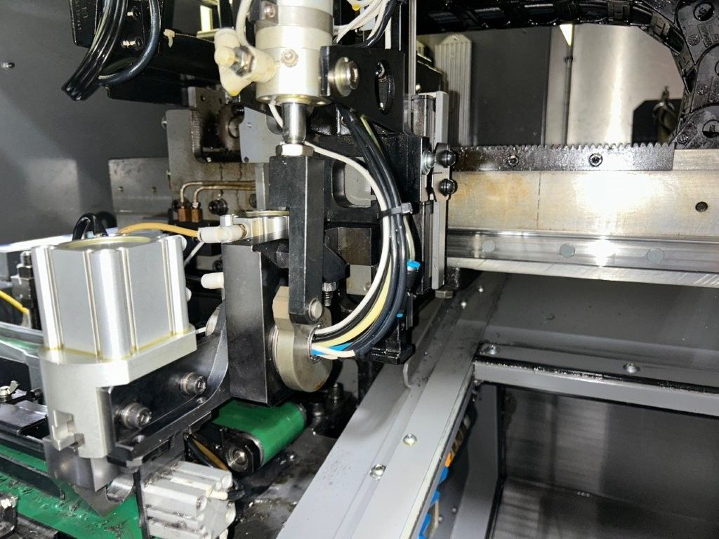 Takamaz #XC-100, CNC lathe, Fanuc 0i-TD Control, 7.08" turning diameter, 6" chuck, 1.6" bar, 4500 RPM, 10 HP - Image 7