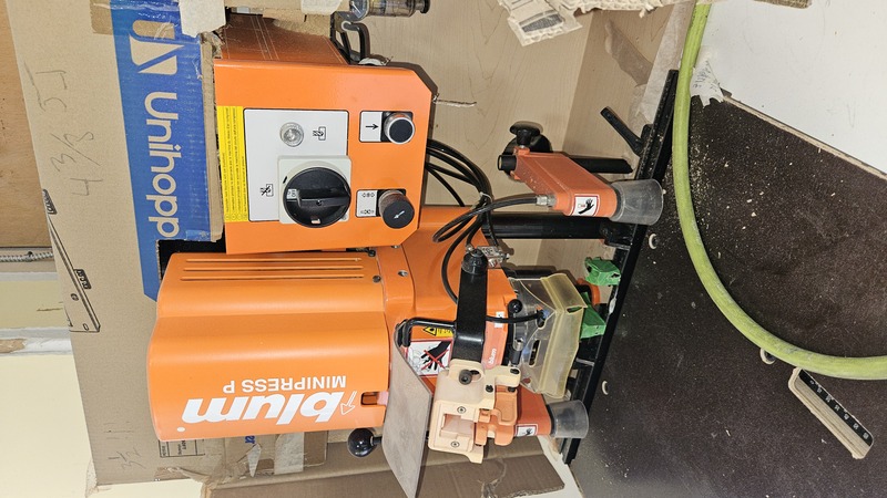 Blum #M53.1053-CA, Vertical Pneumatic Minipress Boring & Insertion Machine, 35 mm hinge cup boring, 220 V. - Image 3