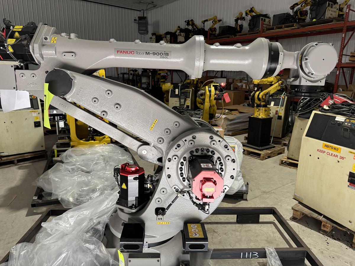 Fanuc, M-900iB/280L, 6-Axis robot, 280 Kg payload, 122.17" reach, teach pendant, R-30iB controller, 2016 - Image 1