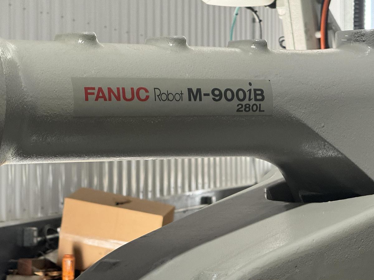 Fanuc, M-900iB/280L, 6-Axis robot, 280 Kg payload, 122.17" reach, teach pendant, R-30iB controller, 2016 - Image 8