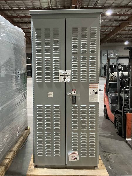 3000 Amp. ASCO #G3ADUSA33000NGXM, automatic transfer switch, 480 Volts, 3PH, Nema 3R - Image 3