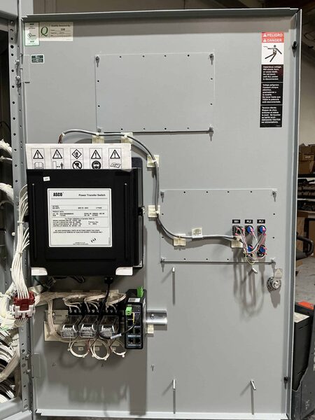800 Amp. ASCO #H07ATBB30800N5XC, automatic transfer switch, 480 Volts, 3PH, Nema 1, isolation bypass - Image 4