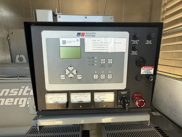750 KW MTU #750RXC6DT, Diesel Generator Set, 480 Volts, 1800 RPM, sound attenuated enclosure, 3500 gallon - Image 6