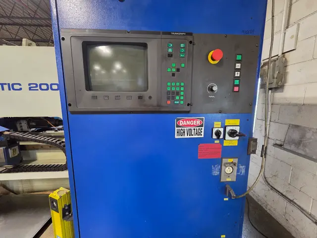 20 Ton, Trumpf #Trumatic-200, CNC Turret Punch, 4.2' x 6.8' sheet, 81.5" X, 50.4" Y, 9.45" throat, 3" max. - Image 4