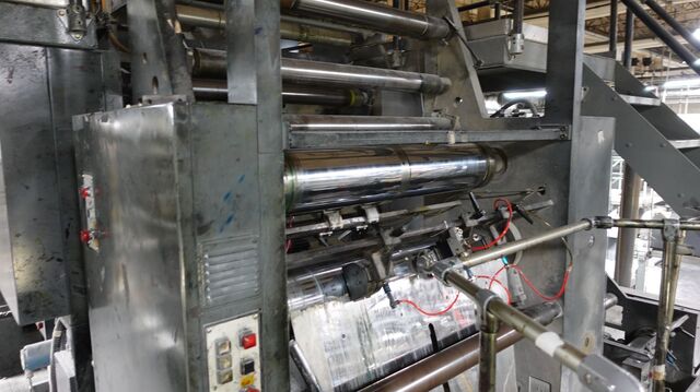 Heidelberg #JF-50, double web combo folder, 22.75" cutoff, 38" web, 50000 impressions, 4 & 8 page, 2000 - Image 7