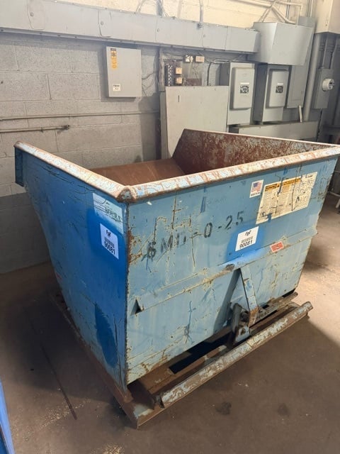 40' cu.ft. Roura, Self Dumping Scrap Hopper, 52" x62" x45" - Image 4