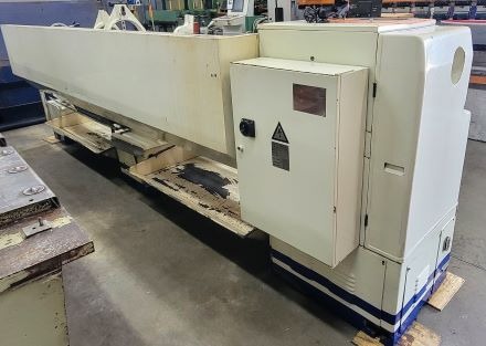 26"/36" x120" Birmingham #DL-26120L, 3-9/64" bore, 1600 RPM, inch/metric thread, 10 HP, 12" chuck, Steady - Image 4