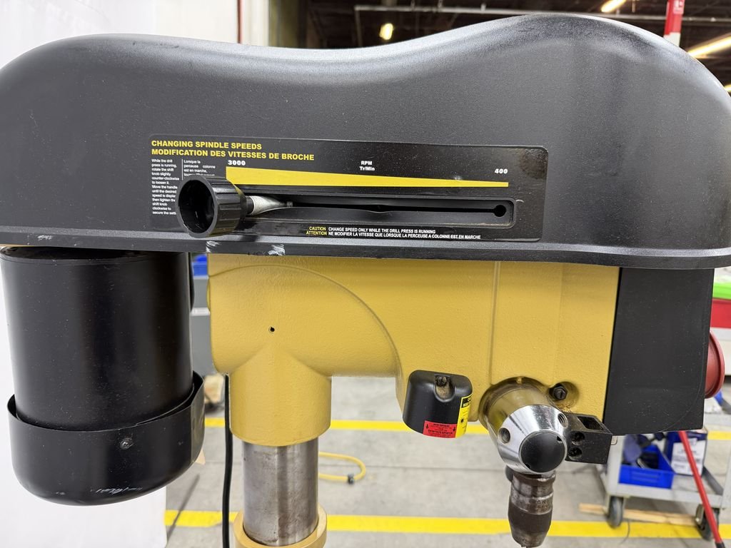 18" Powermatic #2800, variable speed drill press, 400-3000 RPM, digital RPM readout, 1 HP, 115 V., 1 Ph., 2009 - Image 8