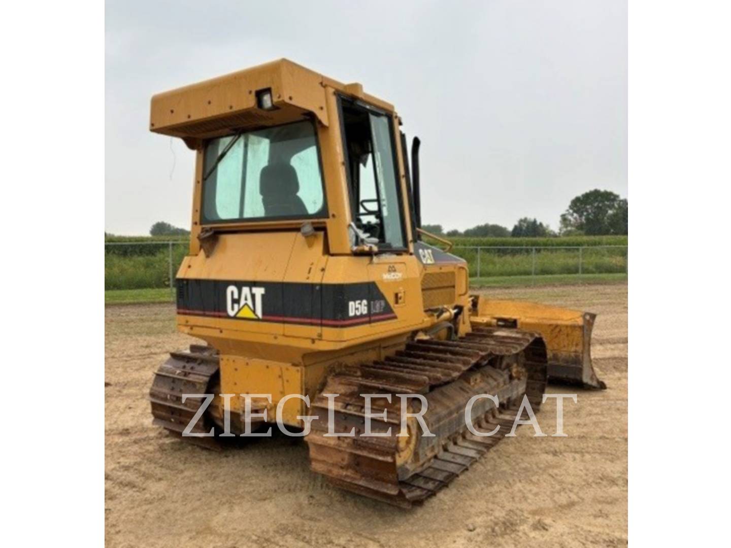 Caterpillar D5G, 6685 hours, S/N: RKG01993, 2005 - Image 3