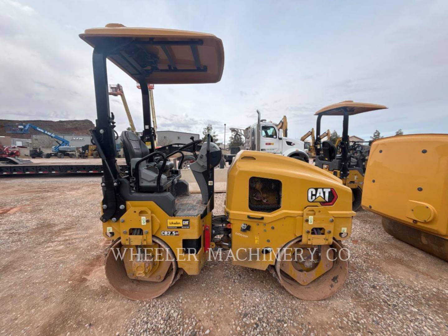 Caterpillar CB2.5 GC, Twin Drum Roller, 338 hours, S/N: 64000225, 2023 - Image 1