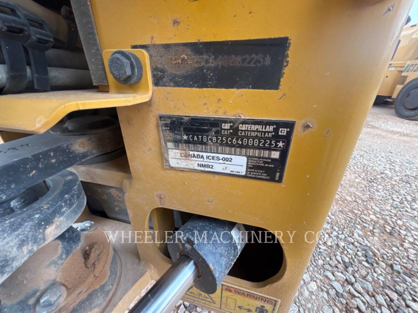 Caterpillar CB2.5 GC, Twin Drum Roller, 338 hours, S/N: 64000225, 2023 - Image 4